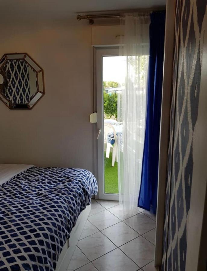 Clair De Plage Frontignan Luaran gambar